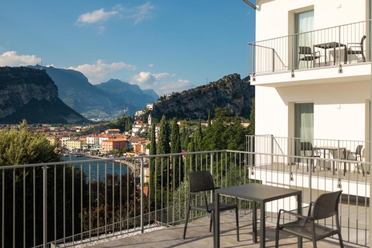 Vistalago Torbole Torbole Sul Garda Exterior foto