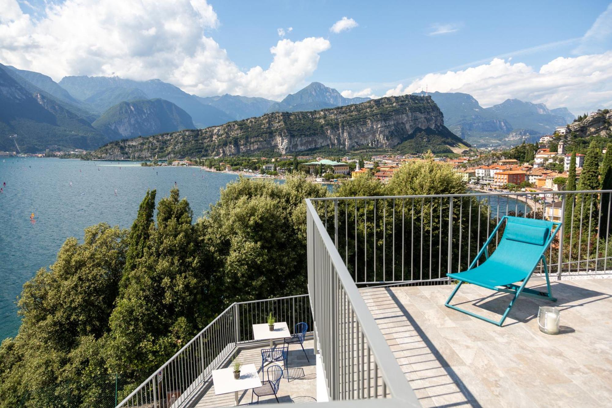 Vistalago Torbole Torbole Sul Garda Exterior foto
